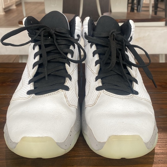 Nike Air Jordan Lift Off Men’s Basketball Shoes Size 9.5 White Black Wolf Grey - Picture 2 of 14